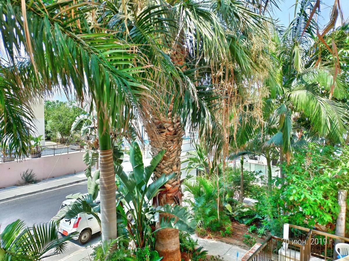 Constantaras Apartments Protaras Esterno foto