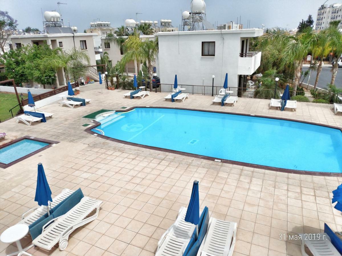 Constantaras Apartments Protaras Esterno foto